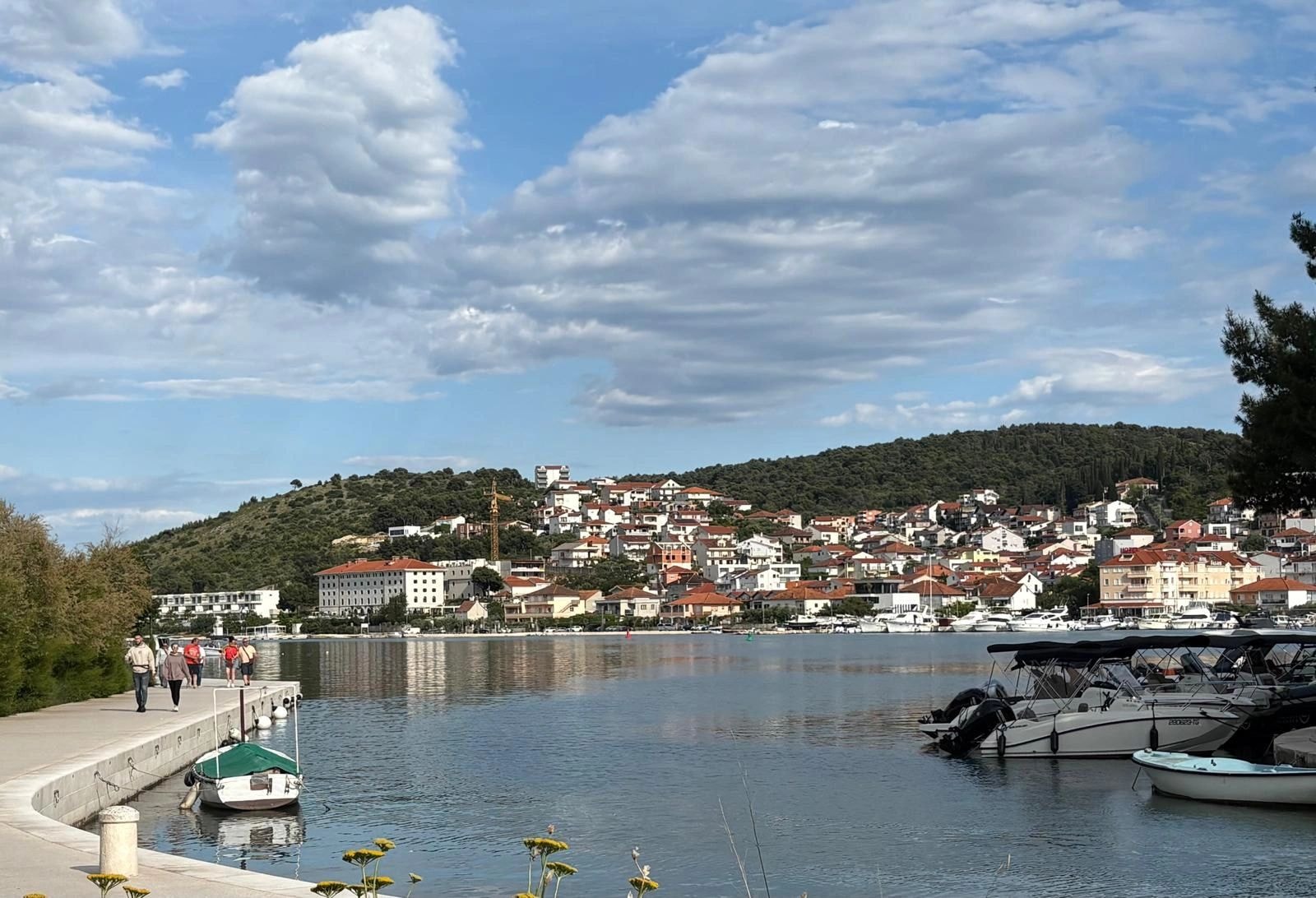 Esperanza Tour